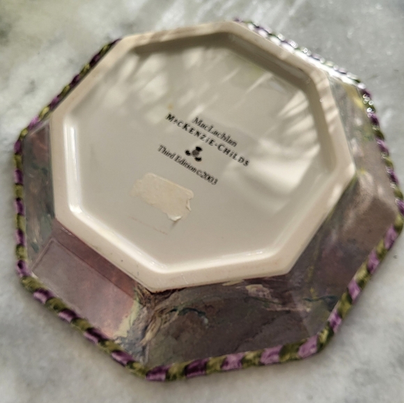 MacKenzie-Childs MacLachlan 8 Sided  Dish - Picture 5 of 9